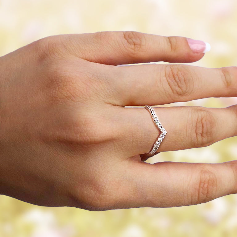 BRENDA - Chevron Silver wishbone Love Infinity Ring