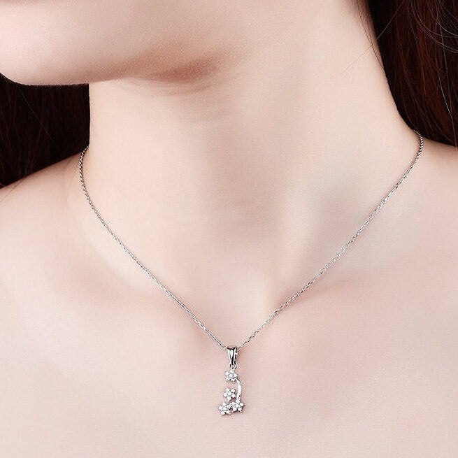 925 Sterling Silver dainty Necklace, Elegant  style Star Cluster necklace, Christmas gift for women Gift
