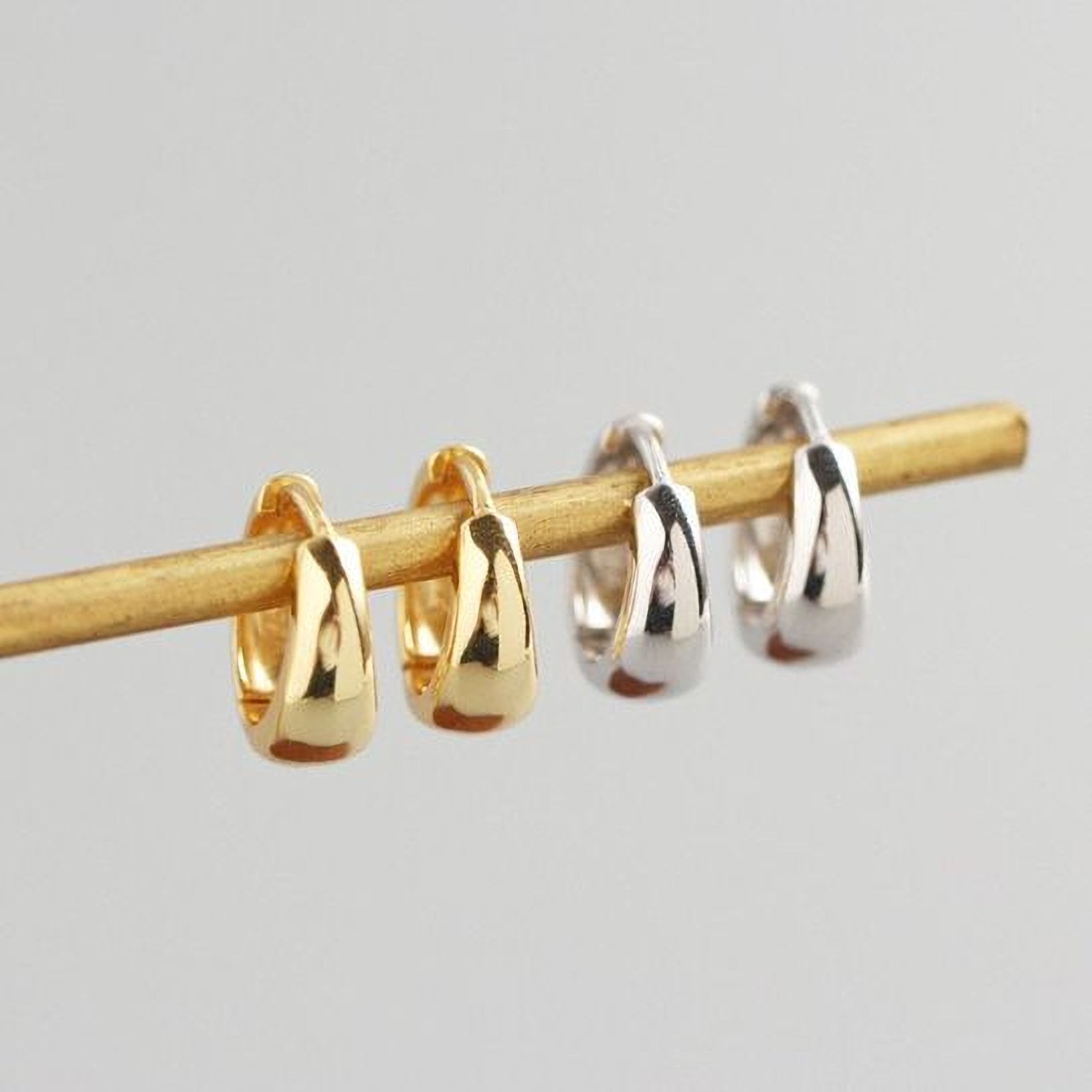 CAROL- Huggie Hoop Earrings • gold chunky hoop • Sleeper hoop • hoop earrings • silver thick hoop • minimalist hoop • small helix hoop - Amber James Jewellery
