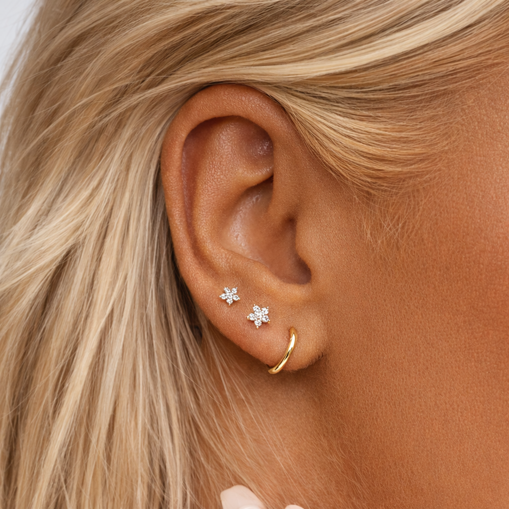 AJJ ALIA minimalist silver huggie hoops, small open dainty earrings, perfect for subtle, stylish jewelry.