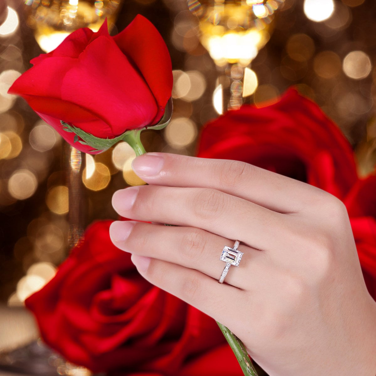 Ilandra - 925 Sterling Silver Vintage Look Emerald Cut Wedding Engagement Anniversary Band Ring with Simulated Diamonds Cubic Zirconia