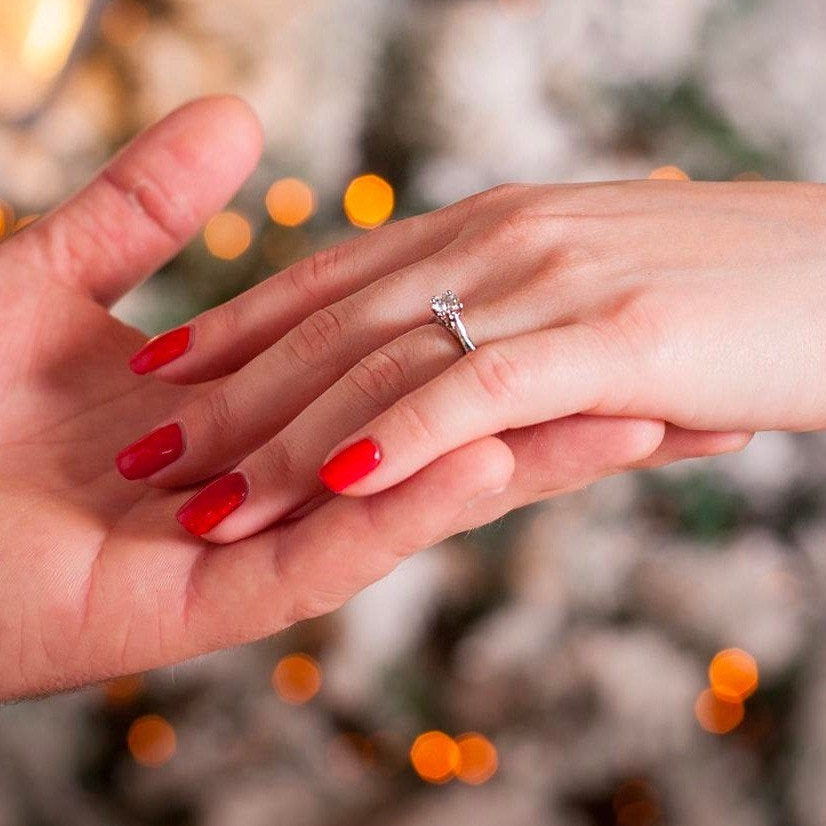 QUINN - Round Floral Solitaire Engagement Ring - Amber James Jewellery