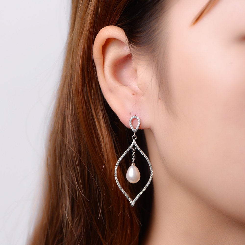 HERMIONE - Sterling Silver Luxury Pearl Simulated Diamond Earrings - Amber James Jewellery