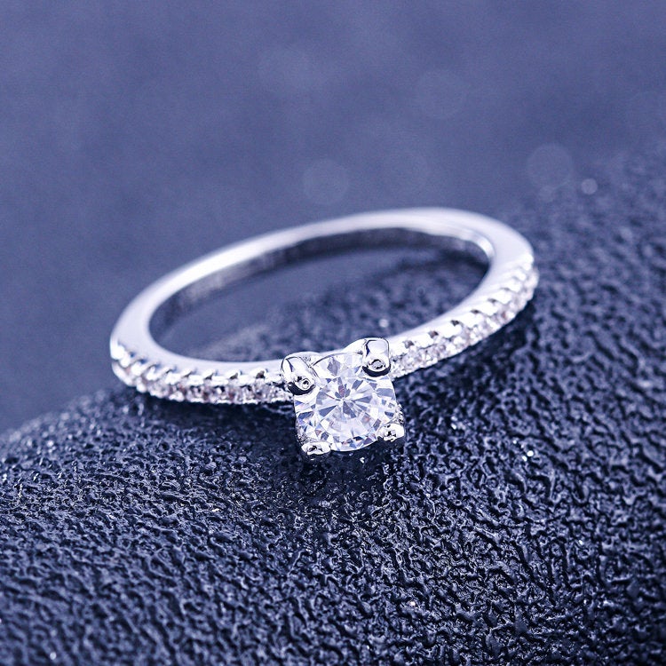 ISLA - Sterling silver Engagement Ring - Amber James Jewellery
