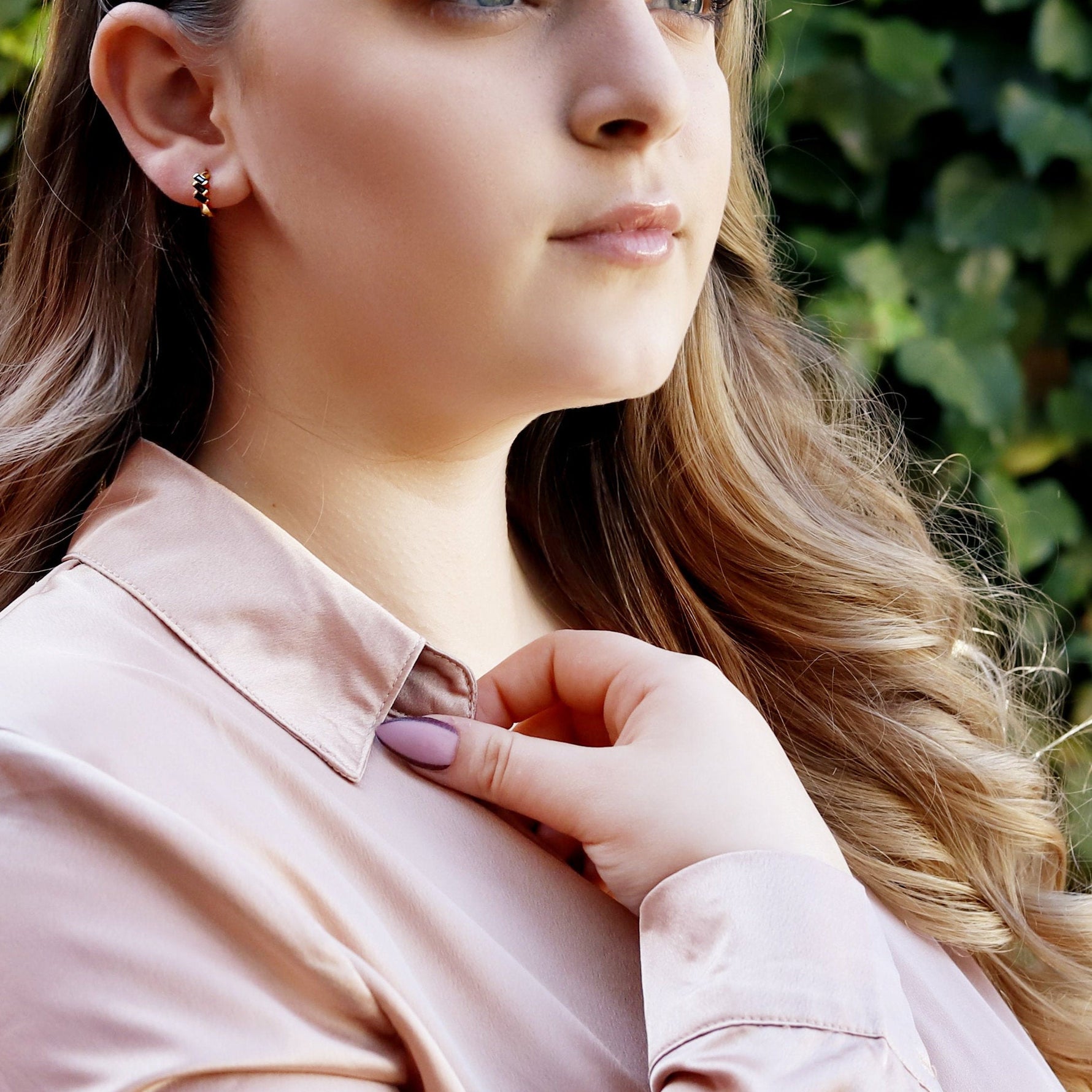 AJJ Poppy minimalist silver huggie hoops, small open dainty hoop earrings with a sleek, modern design.