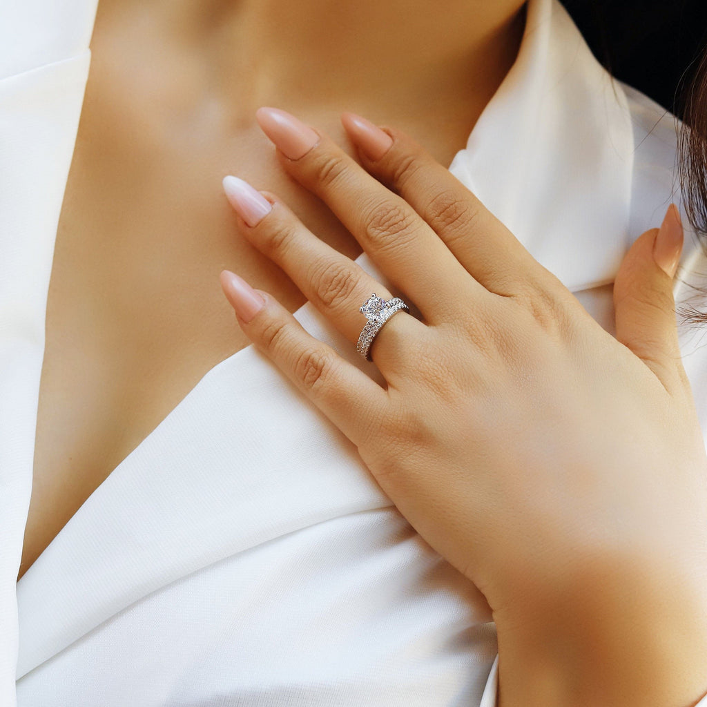 Victoria - Sterling Silver Engagement Ring | Promise Ring for women | Anniversary Ring in US sizes | High Quality!