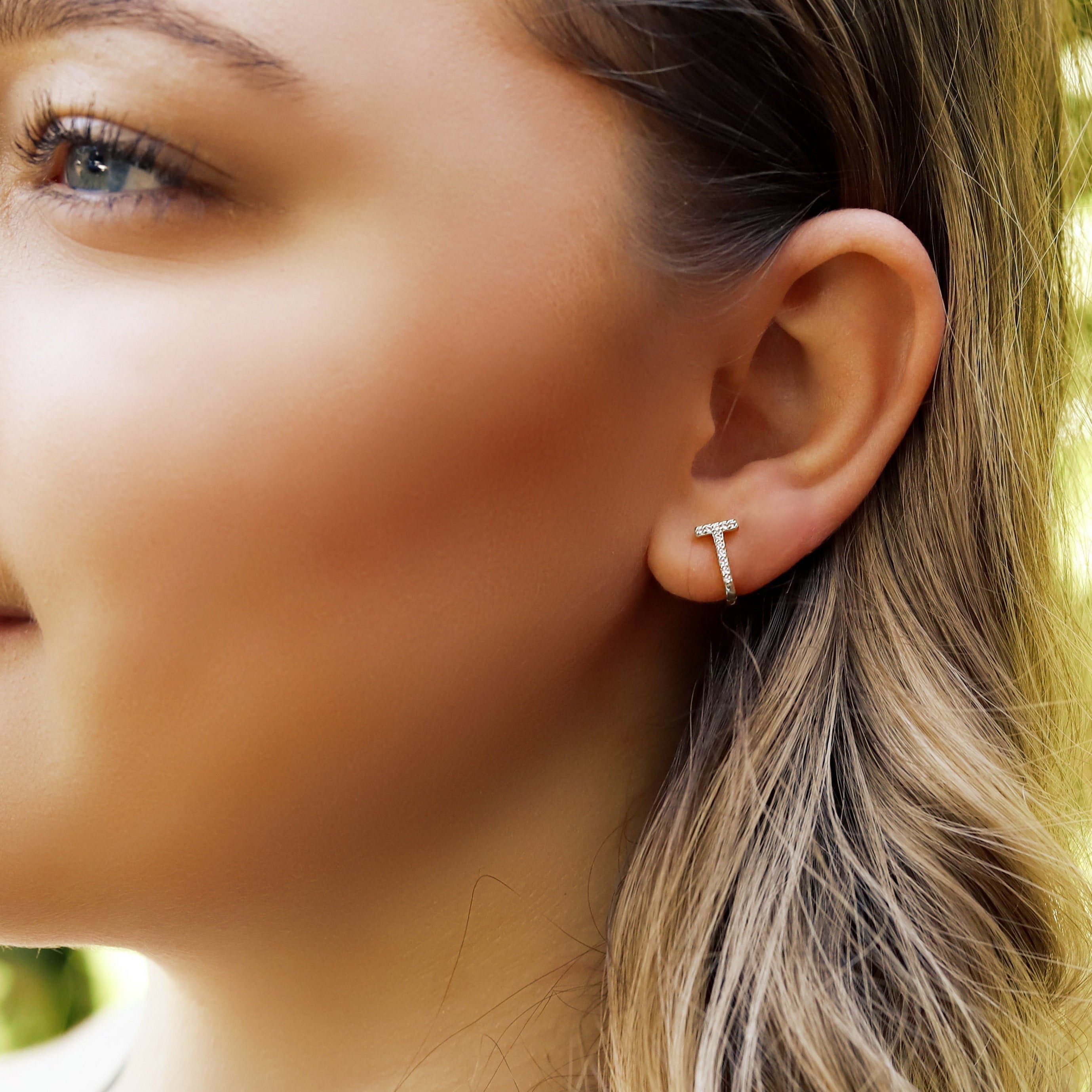 WINNIE - Sterling Silver Huggie Hoop Earrings