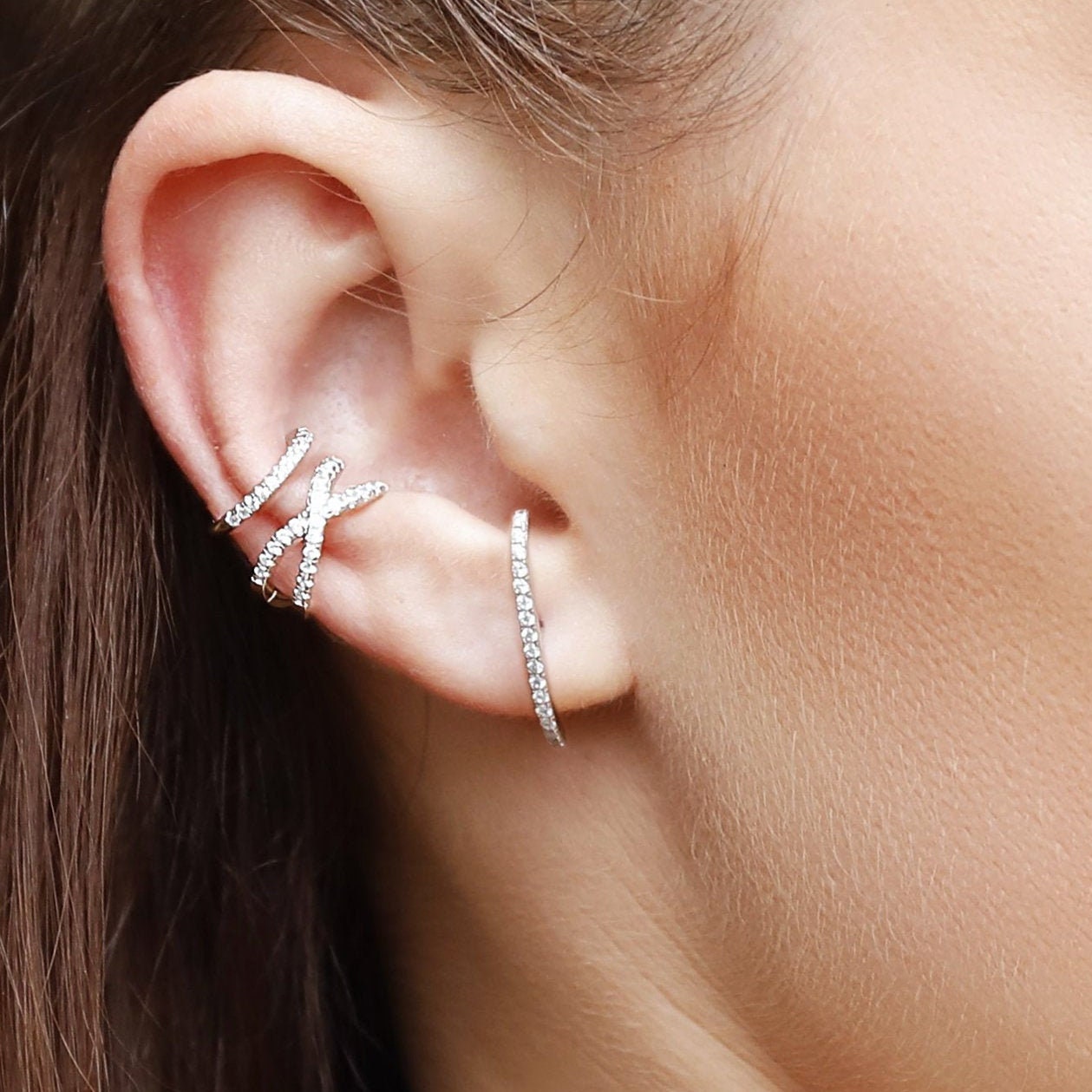 Tiny gold ear cuff, Dainty cuff, Conch cz ear cuff, Huggie cz ear cuff, Non pierced cz ear cuff, Dainty ear cuff, Gold ear cuff, Conch cz