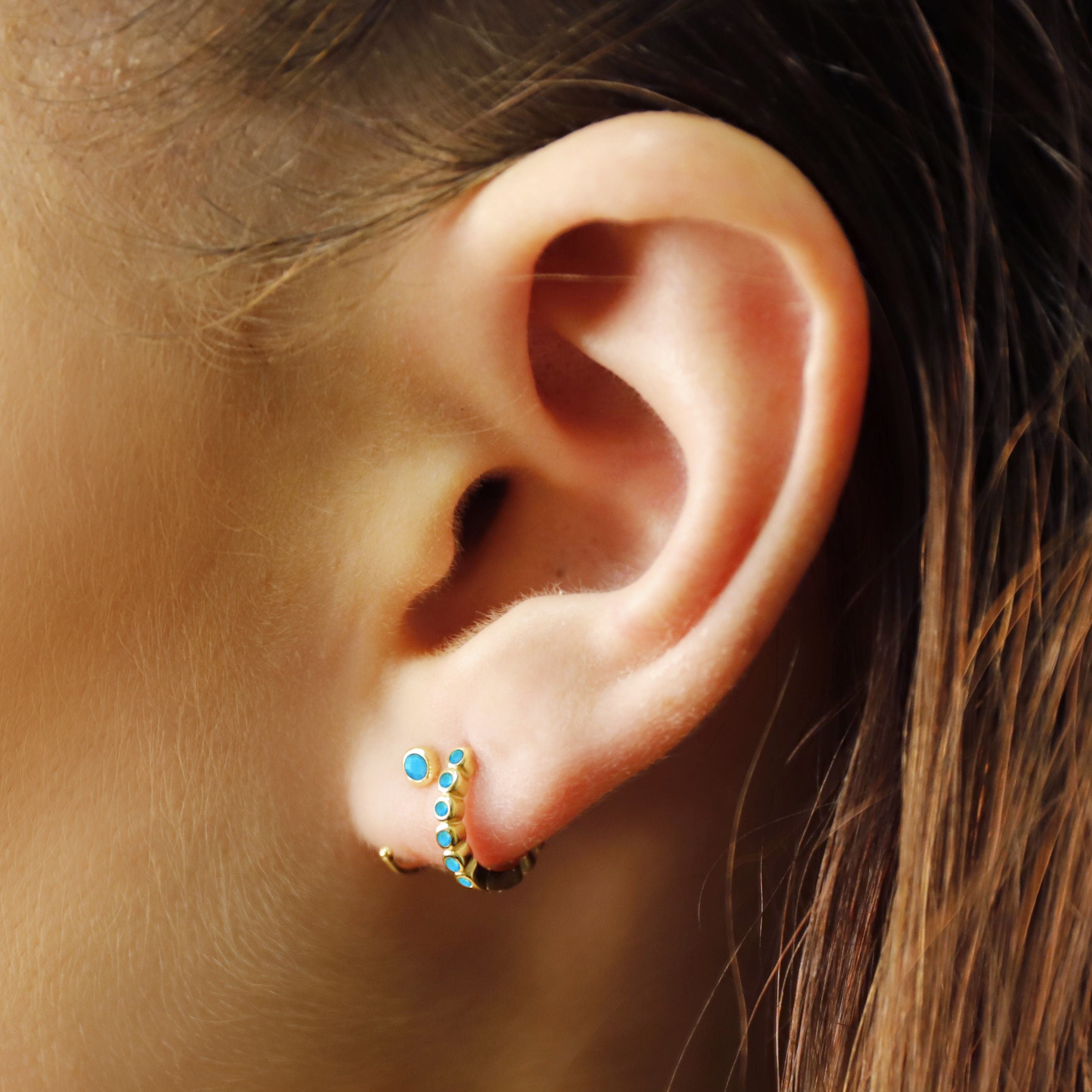 Classic Huggie hoops • 3mm turquoise earrings • Huggie Hoops • Huggie Earrings • Cartilage • Yellow Gold • Sterling Silver 925 • Open Hoops