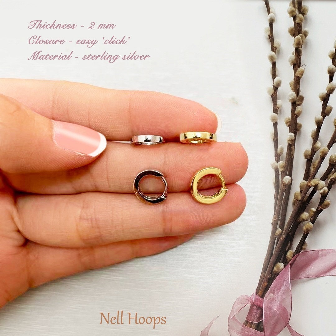 Tiny Huggie Hoop Earrings,Plain Huggie Hoop Earrings,Dainty Hoop Earrings,Dainty Tiny Huggies, 18K Gold Plated Hoops,Sterling Silver Huggies