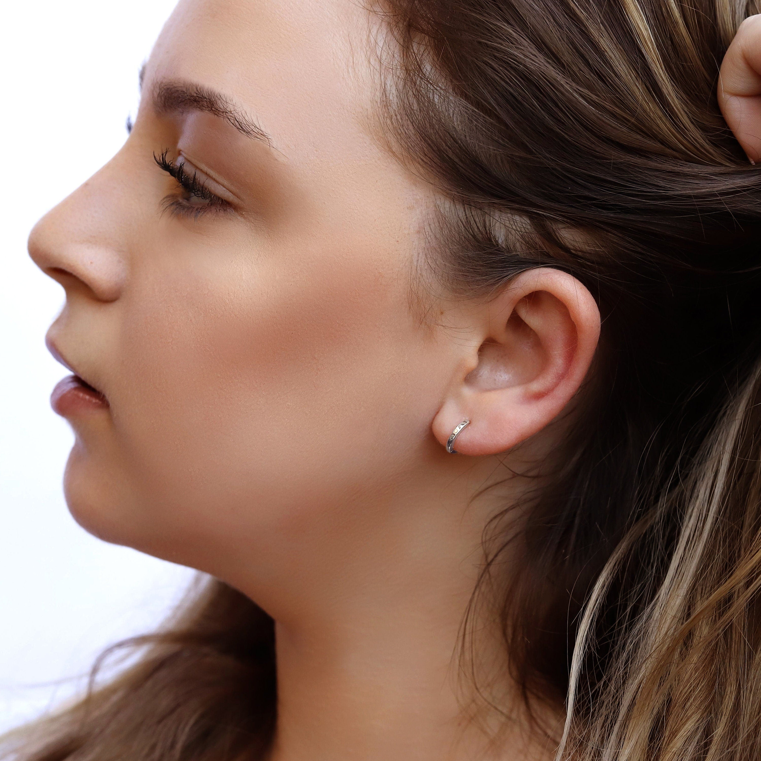 Tiny Huggie Hoop Earrings,Plain Huggie Hoop Earrings,Dainty Hoop Earrings,Dainty Tiny Huggies, 18K Gold Plated Hoops,Sterling Silver Huggies