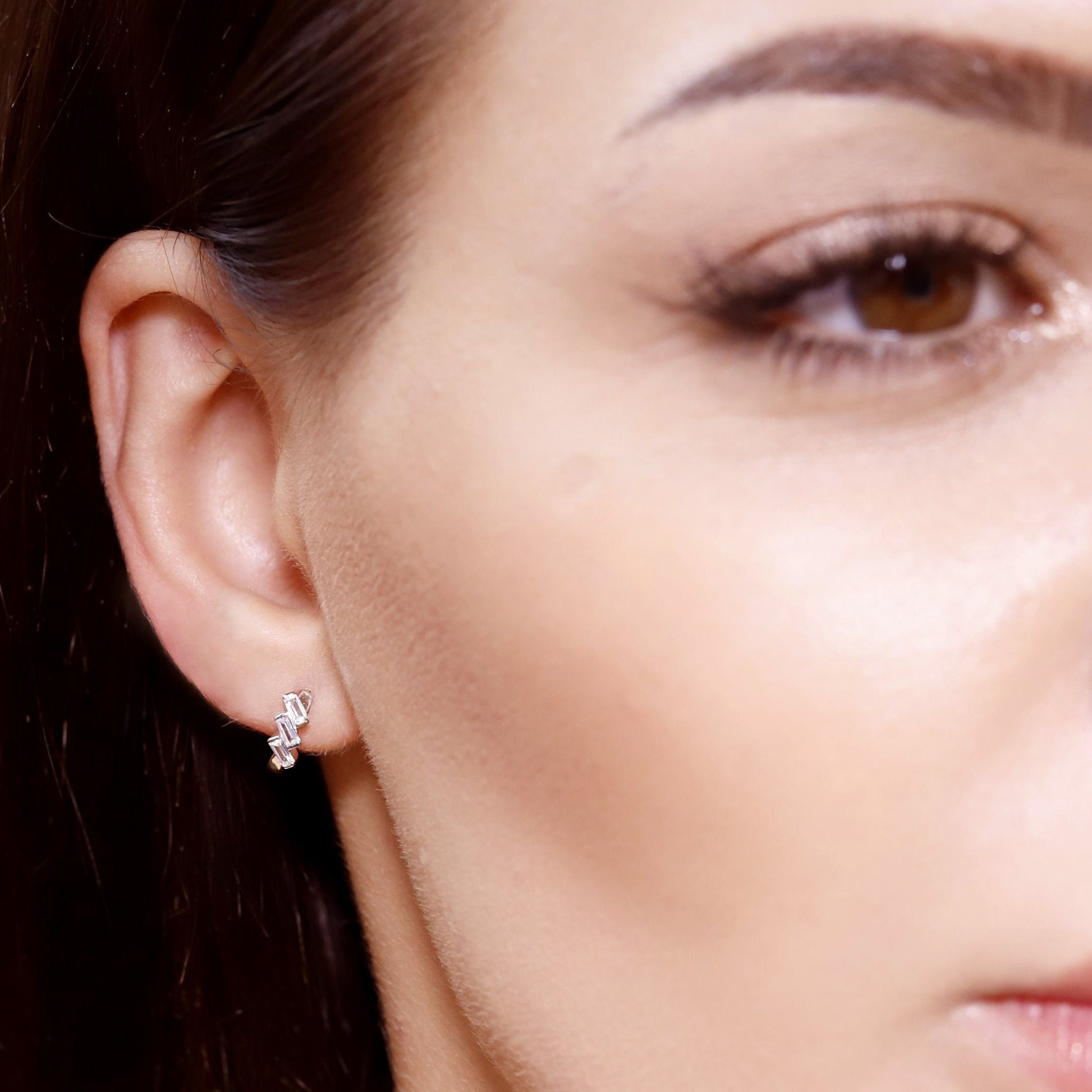 Huggie hoops • Silver Hoop earrings • Gold Hoops • Earrings • Cartilage • Yellow Gold • Sterling Silver 925 • Simple Baguette Hoops