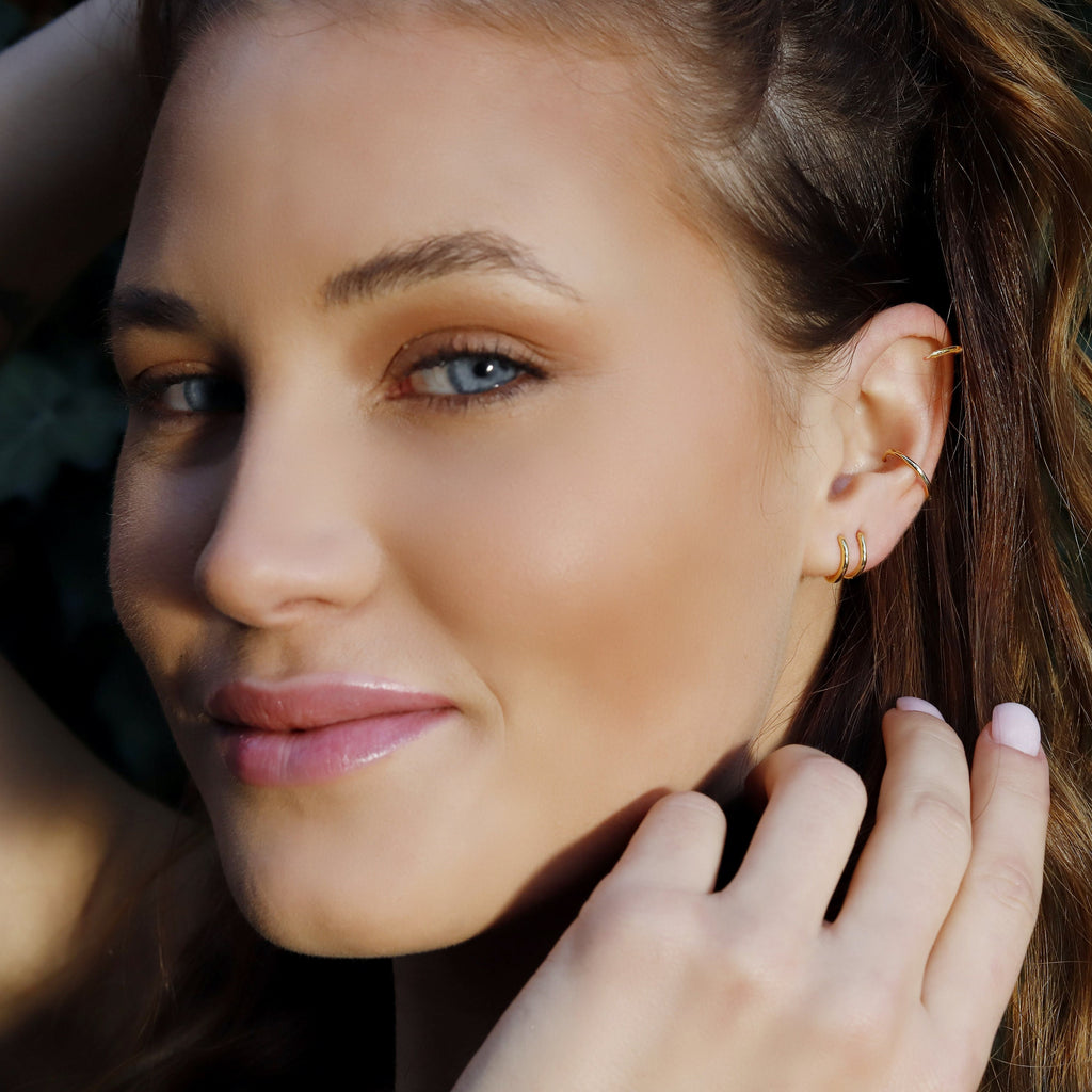 Regular Conch Huggie Hoop Earrings • rounded hoop earrings • cartilage hoop • gold conch hoop • helix hoop • huggie tragus hoop