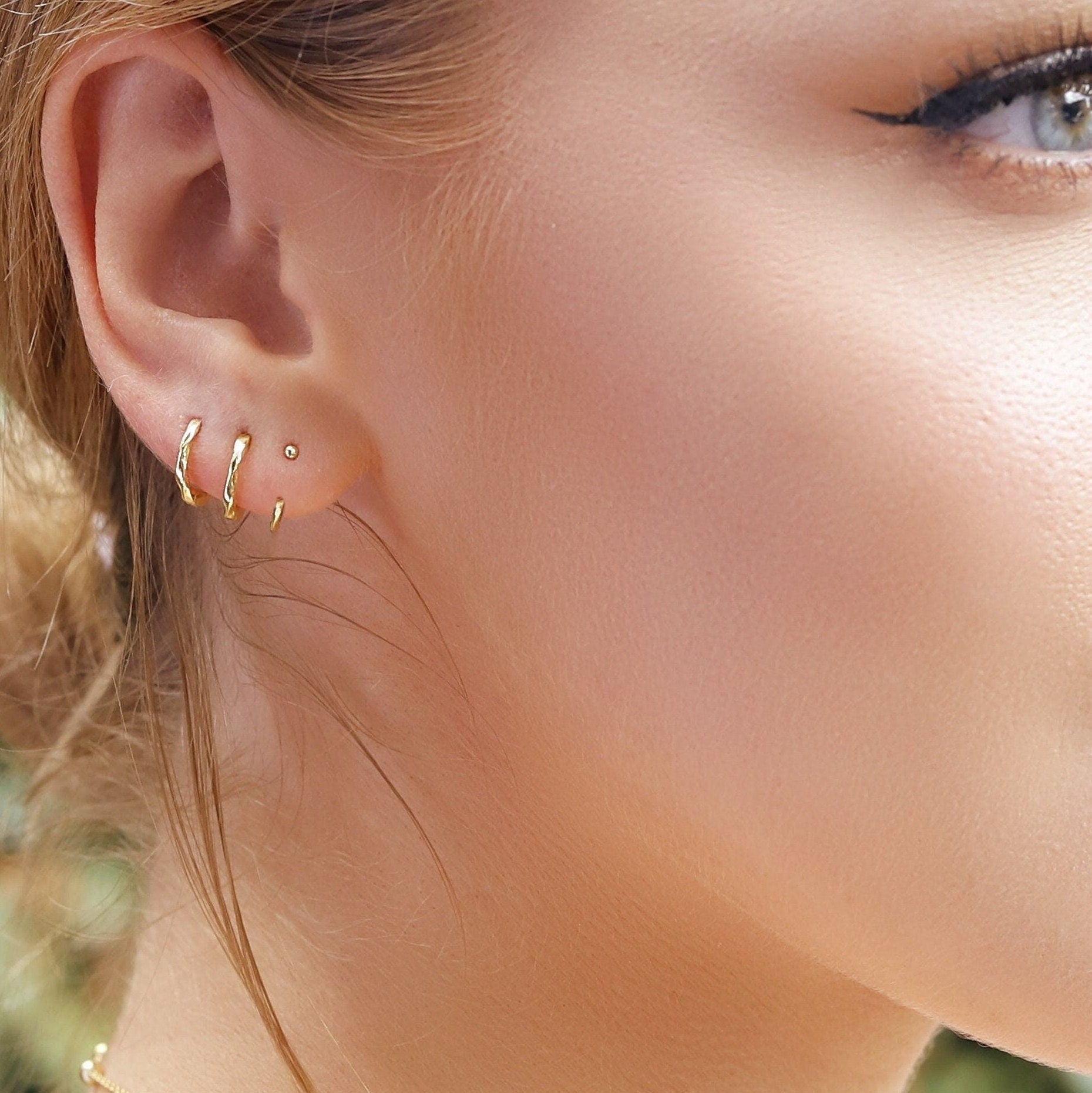 Minimalist Huggie Hoops • small hoop earrings • open hoop earrings • dainty twisted gold hoops • silver hoops • huggie hoop earrings •